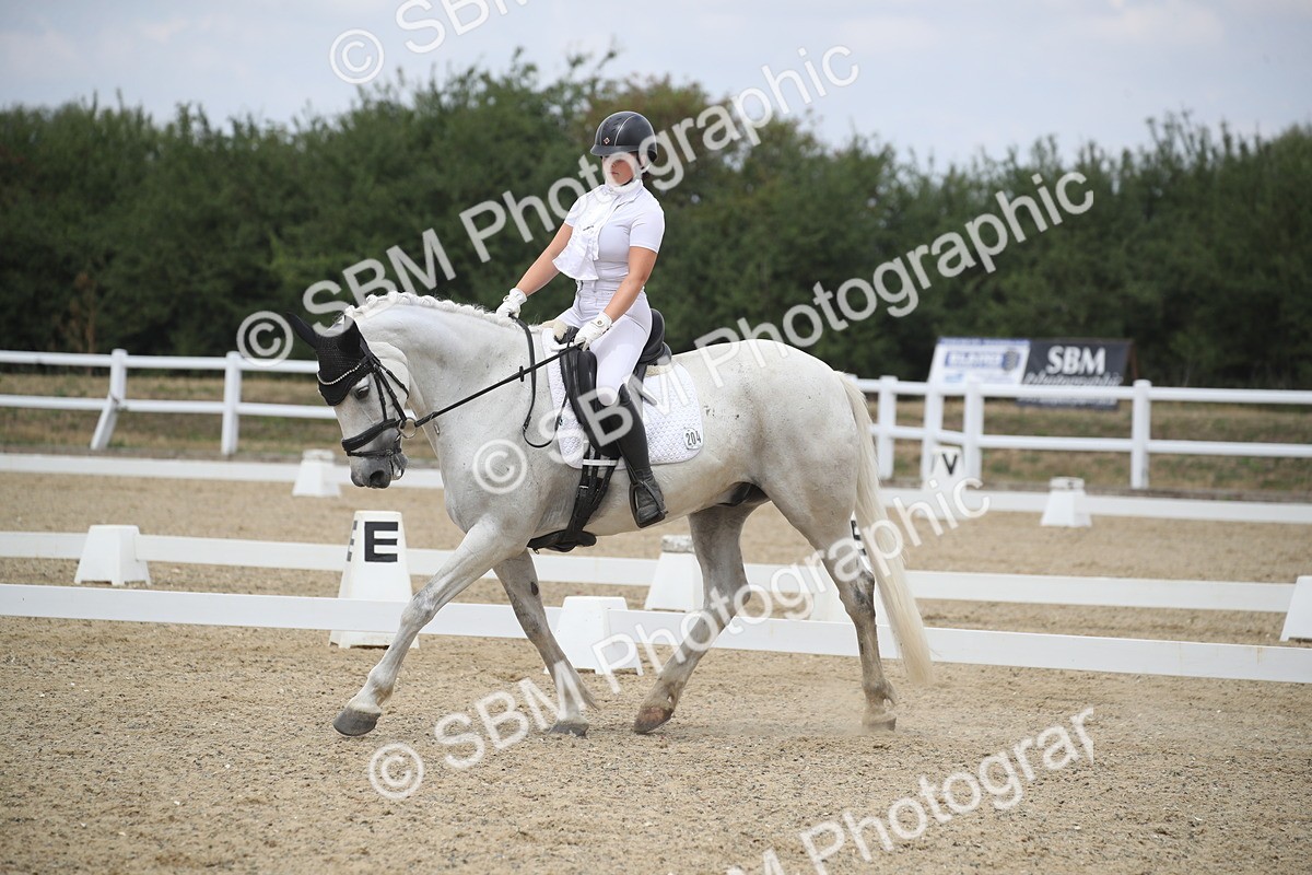 SBM_008876 - Novice 5 - 13.29-14.18