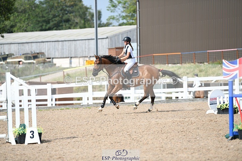 250725-164943-04021 - Cls 10 1.05m Amateur Quali