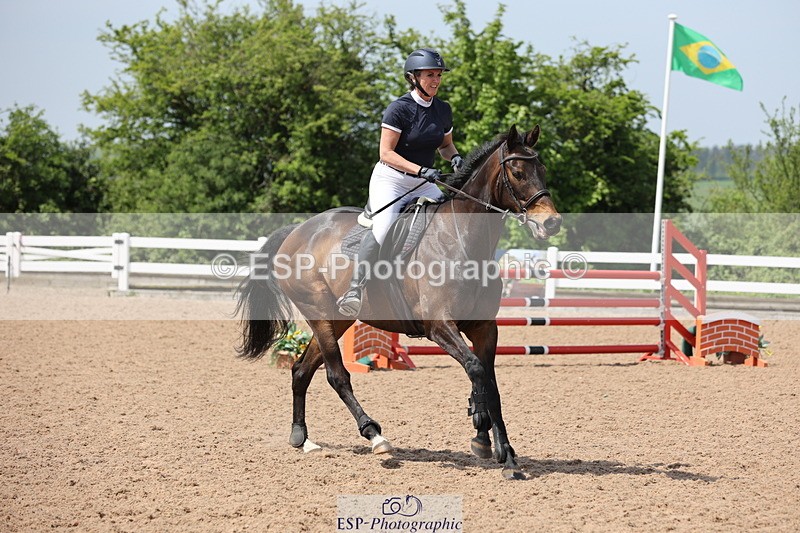 240510A-120732-06303 - Cls 15 85cm National Am Quali