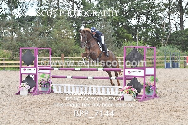 BPP_7144 - CLASS 4 Senior Newcomers/ 1.10m Open