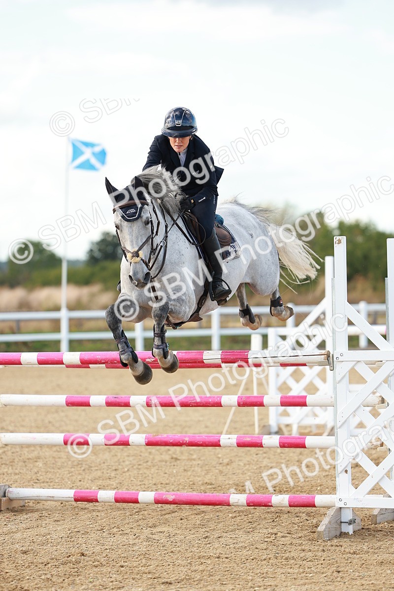 SBM_002085 - Class 5 - Senior Foxhunter - 1.20m
