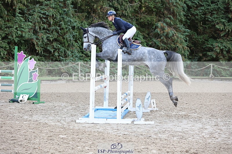 250831A-082215-08646 - Cls 40 Snr Newcomers