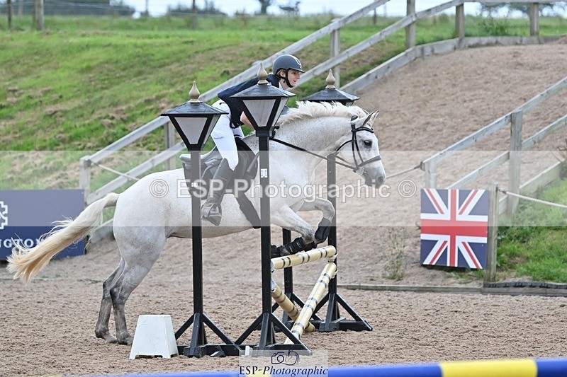 240813-175945-00555 - Classes 5 A&B & 6 80cm