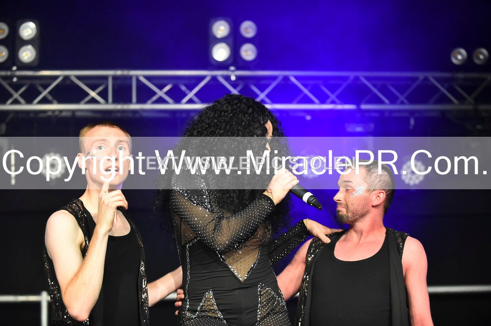 SH4_6905 - The Cher Experience
