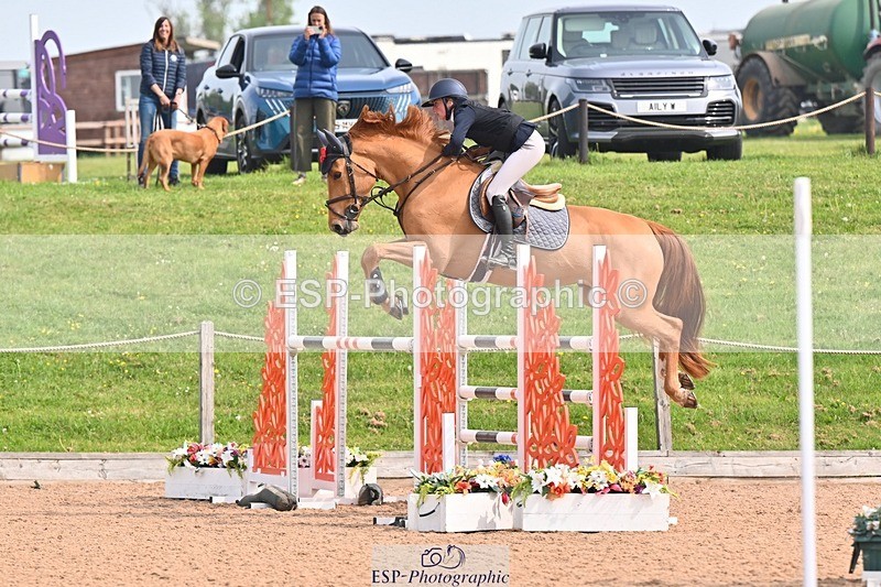 260509-103917-01633 - Cls 26a Snr Foxhunter