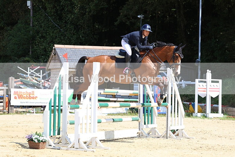3E7A1569 - Class 7: Senior 1.05m