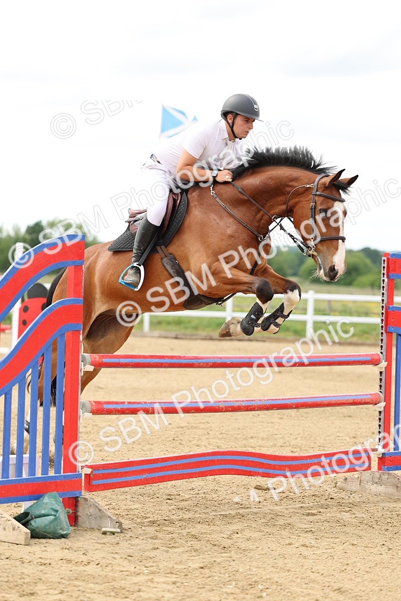 SBM_006207 - Class 19 - Senior Newcomers - 1.10m