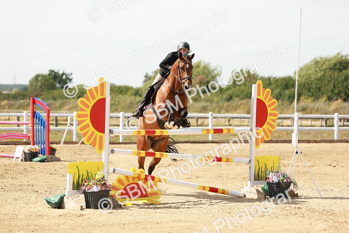 SBM_007991 - Class 4 - Senior Foxhunter - 1.20m Open