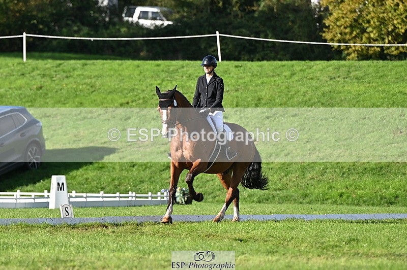 251024A-104704-08131 - F-458-Lucie.Bouchet