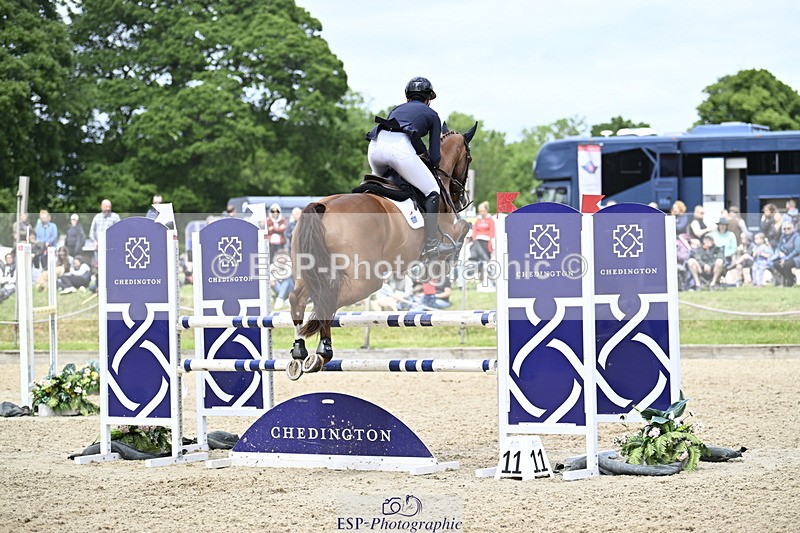 250525A-124547-17468 - B-313-Cosby.Green-ESPRIT.DE.FEU