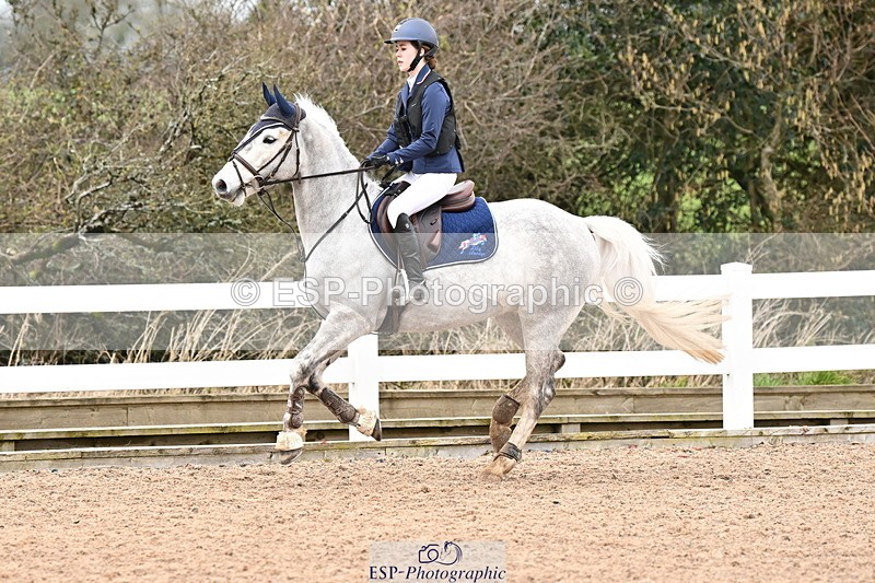 240310A-122113-02425 - Cls 5 Pony Newcomers and 1m Open