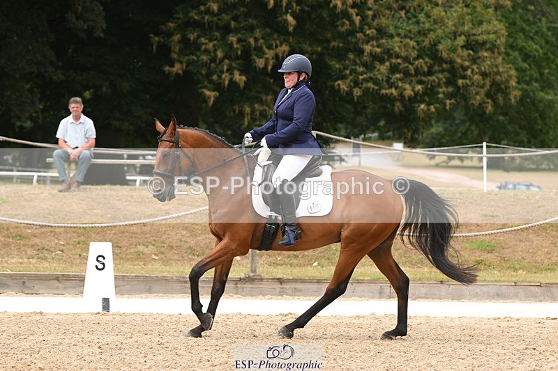 250719A-121203-04678 - 017-Samantha.Meech-Breezeblock