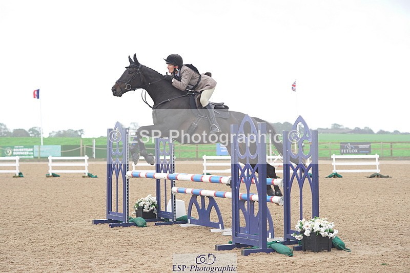 230924A-113750-04607 - 100 SJ 11.00 to 12.00