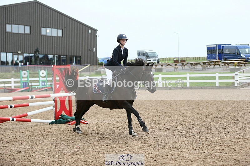 230716A-131118-03701 - Class 23a&b Pony Newc & 1.00m Open