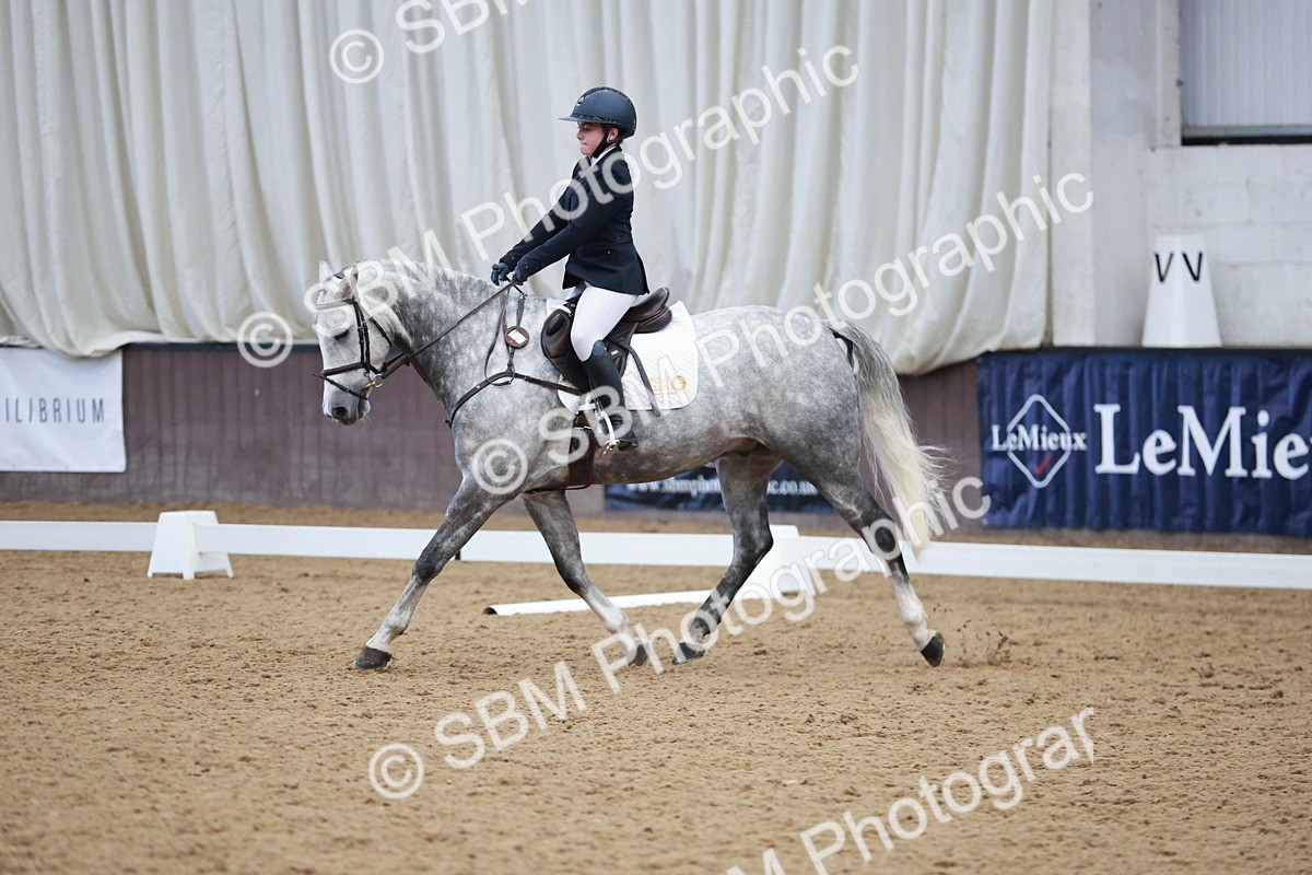 SBM_004325 - Class 2 - Novice 2020