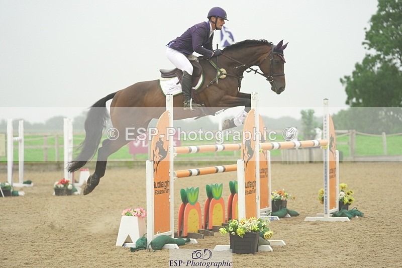 230730A-092746-07989 - Cls 25 National 1.30m