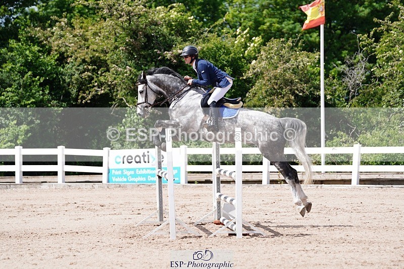 250525-113658-09258 - Cls 33 A&B Snr Disc & 1.00m Open