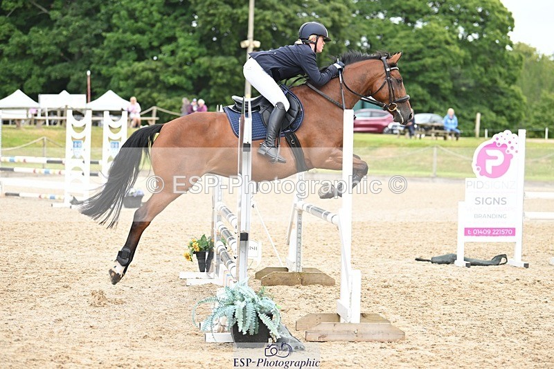 240704-092422-00307 - Cls 6 British Novice and 90cm Open
