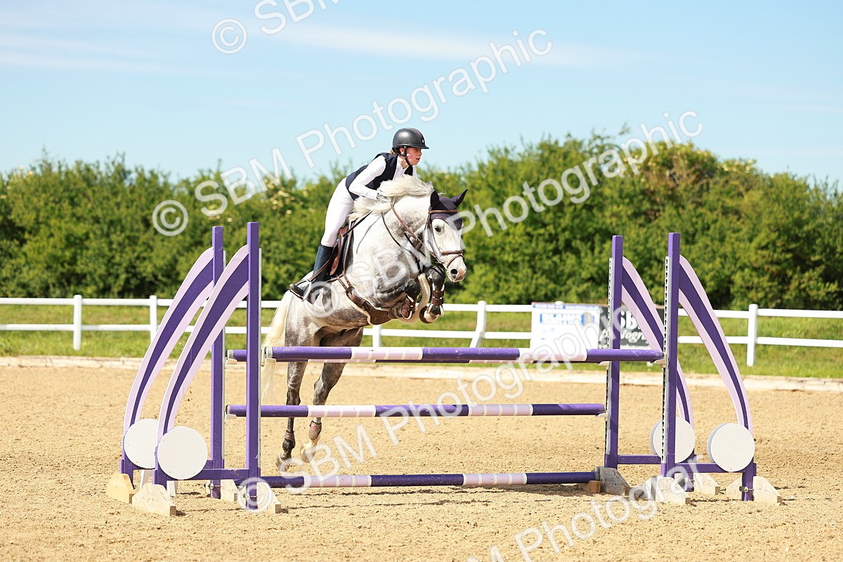 SBM_002540 - Class 4 - Senior Newcomers - 1.10m