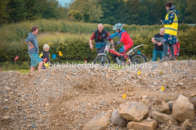 DSCF0159 - Ripon MC Trial 27/09- kids