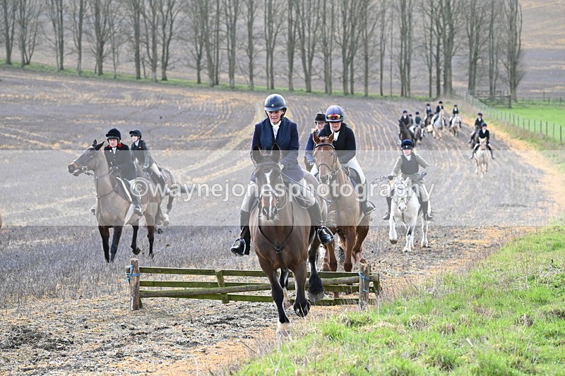 WJ6_8619 - Meet & Line One