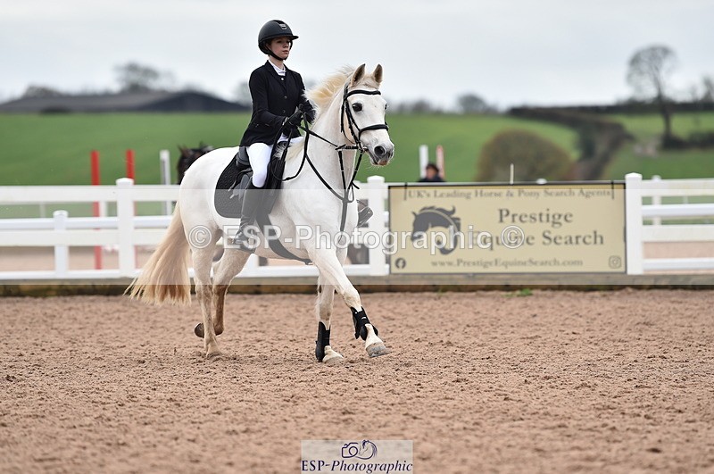 231203A-104424-00550 - Cls 3 Discovery & 90cm Open