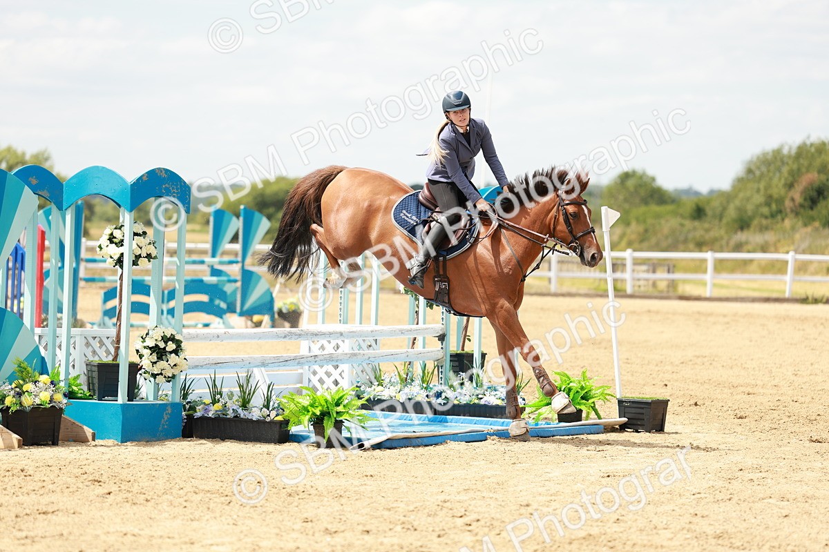 SBM_007641 - Class 3 - Senior Newcomers - 1.10m Open