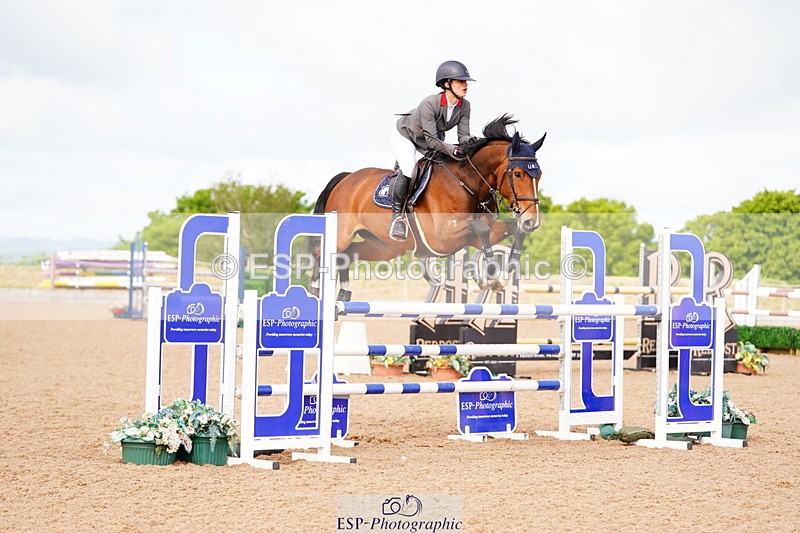 240526A-091958-07076 - Cls 30 Snr 1.20m Open