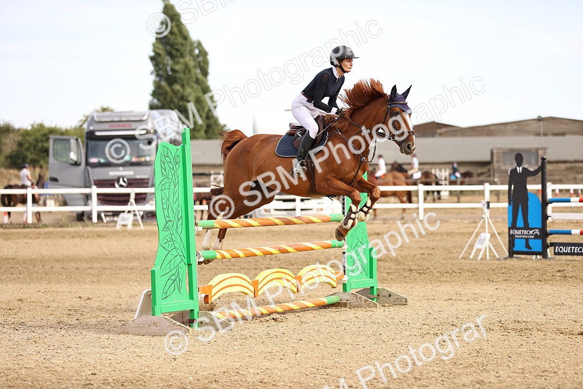 SBM_001526 - Class 6 - Senior Newcomers 1.10m