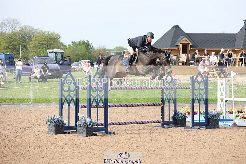 240511A-164953-15044 - Cls 38 National 1.40m Open