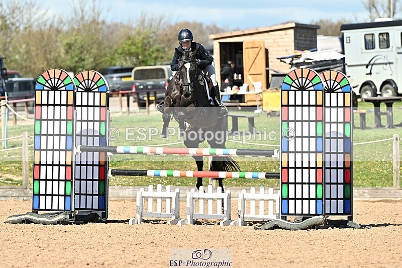 250416-152158-01698 - Cls 6 Foxhunter and 1.20m