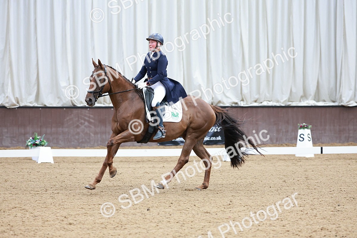 SBM_015600 - Class 5 - FEI INT II - 15.48-17.00