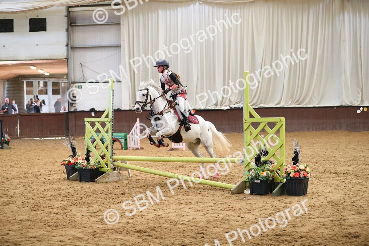SBM_001372 - Class 3 - Horse & Hound