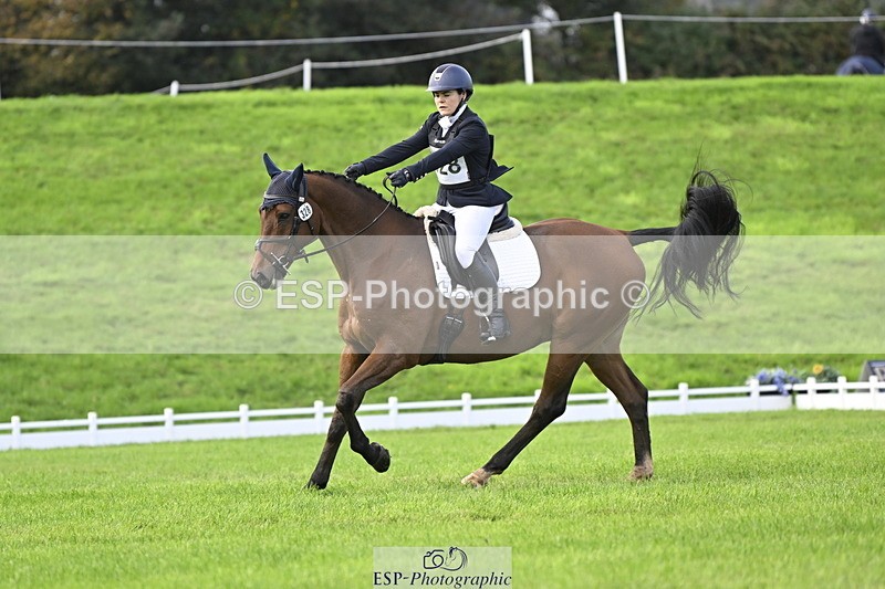 251023A-140835-04257 - D-328-Julia.Knight-Jones