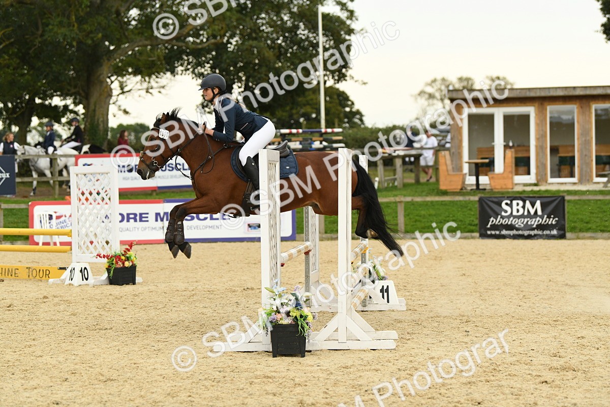 SBM_73320 - J16 - Junior Pony 75cm Championship