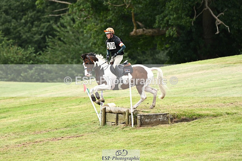 240825X-172720-37523 - 80cm XC 16.30 to 17.30