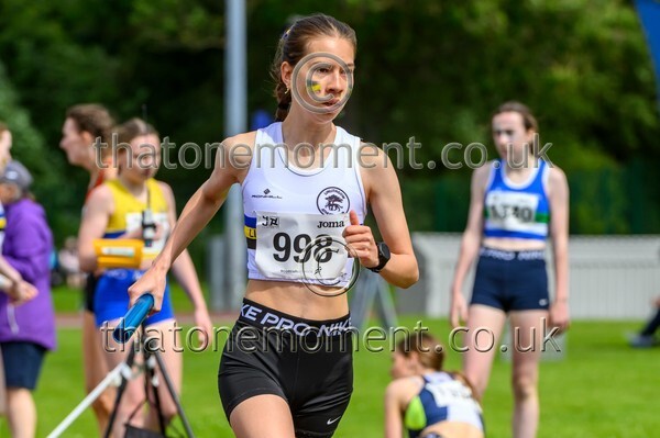 Relays26-924129 - Female Set Four