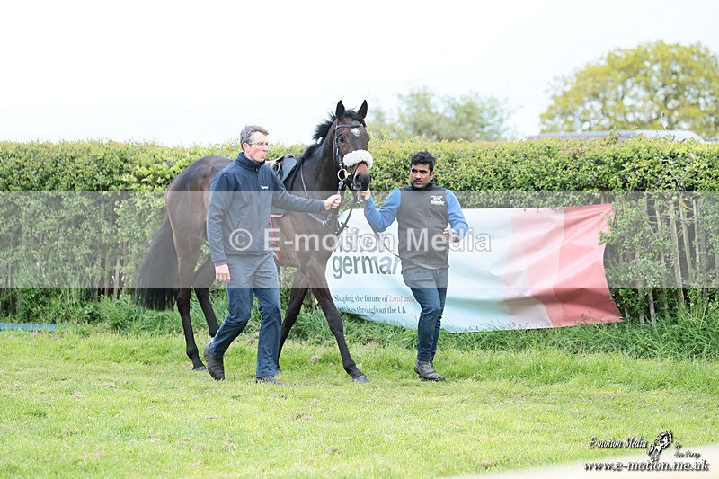 PtP 180426 1228 - Worcestershire Hunt PtP Chaddesley Corbett 18/04/26