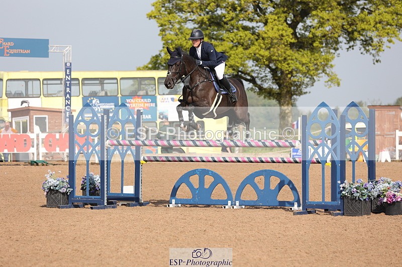 240511A-093239-11118 - Cls 32 Foxhunter