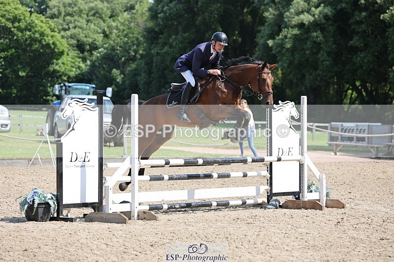 250614A-105419-05832 - Cls 26 British Novice and 90cm Open