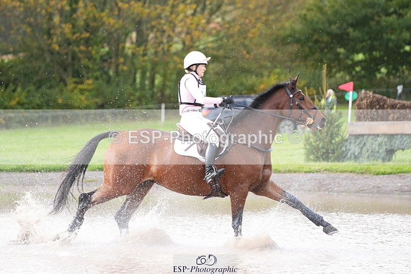 251024A-133024-11140 - B-149-Kate.Rowe