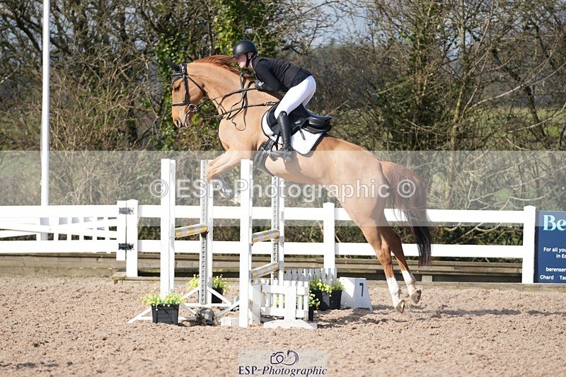 250316-104330-05936 - Cls 21 British Novice and 90cm