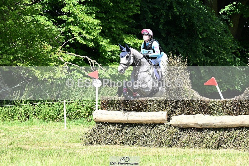 240629X-124235-2670 - 085-Harriet_Hunter-BANNAGH_LUX