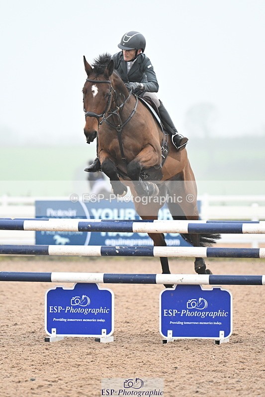 241102A-112853-04040 - SAT Cls 14 Blue Chip JCP Jump Off