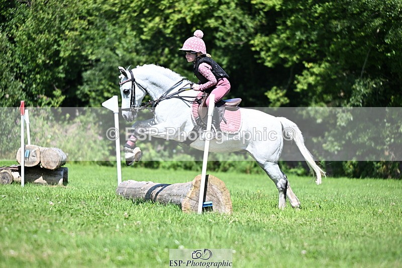 240729B-142546-02766 - Abbie's Group XC