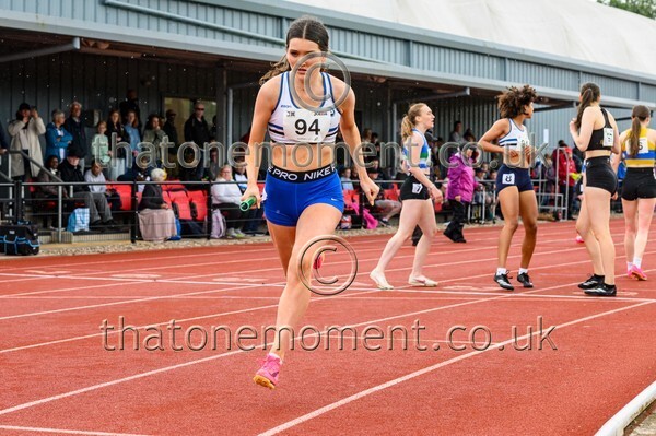 Relays25-917769 - Track Female Set Two