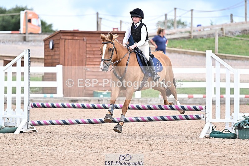 250729-150204-00064 - Clear Round and 60cm