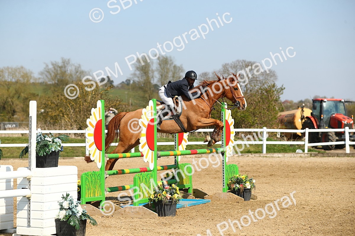 SBM_001071 - Class 4 - Senior Newcomers - 1.10m