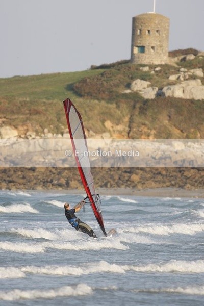 ws 200908-10 - Windsurfing