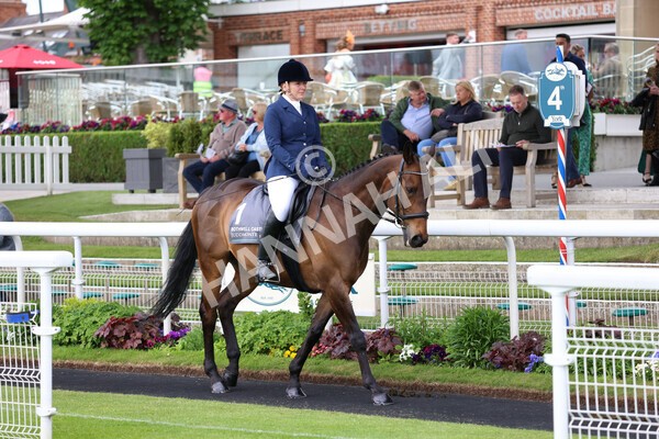 yr22052022r8e-107 - ROR - Parade Ring York